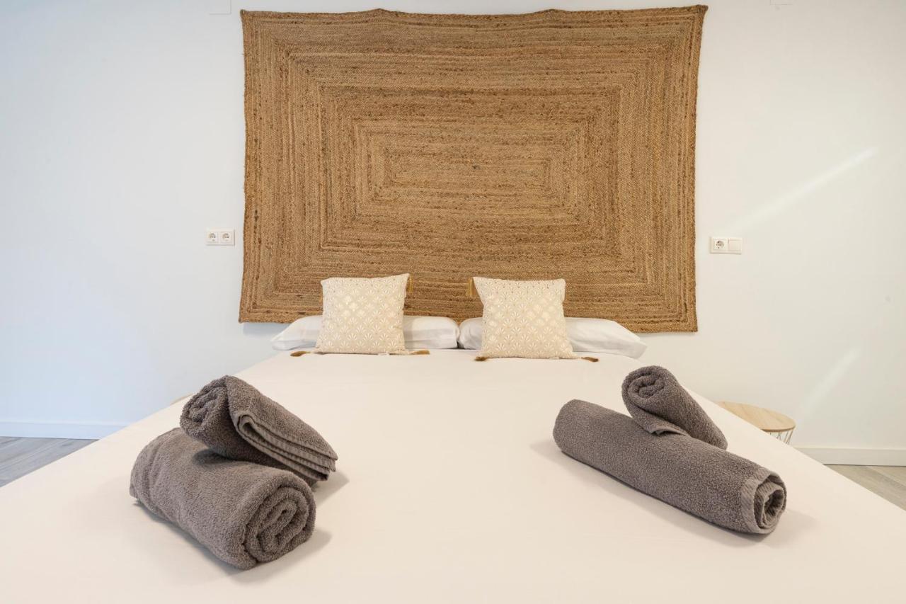 Ereta Rooms Habitaciones Bano Privado อาลิกันเต ภายนอก รูปภาพ