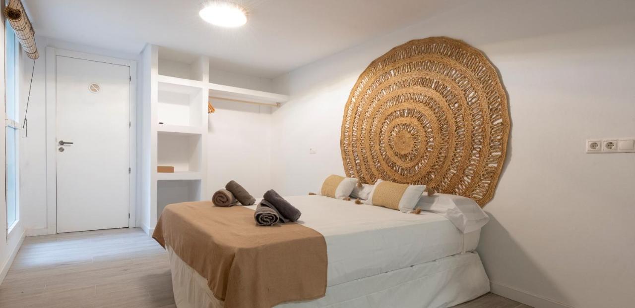 Ereta Rooms Habitaciones Bano Privado อาลิกันเต ภายนอก รูปภาพ
